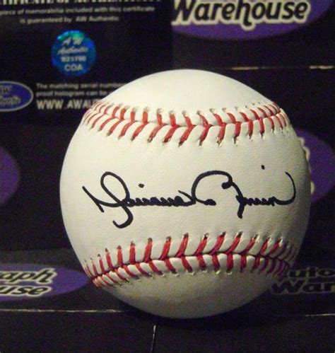 Mariano Rivera autographed baseball (New York Yankees Legendary Closer)