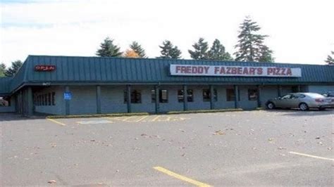 Freddy Fazbear Pizza Real Life Place