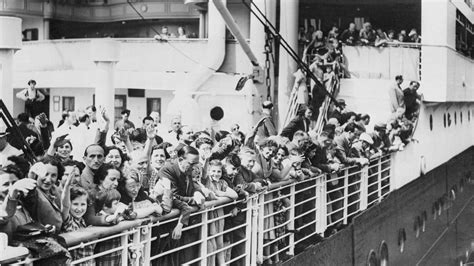 Ship carrying hundreds of Jewish refugees, fleeing Nazi Germany, is turned away in Cuba | May 27 ...