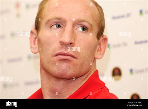 Gareth Thomas Wales Stock Photos & Gareth Thomas Wales Stock Images - Alamy