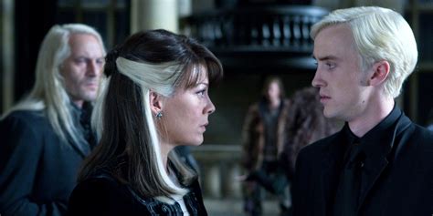 The Harry Potter Movies Left Out a Key Narcissa Malfoy Scene