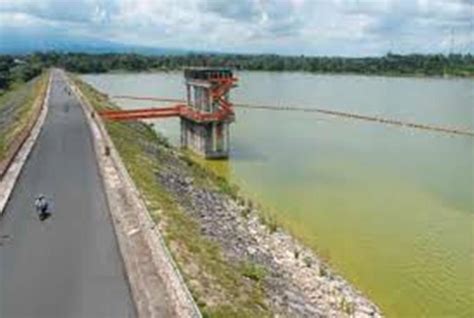 Bendungan Sutami atau Waduk Karangkates, Kabupaten Malang. | Bendungan ...