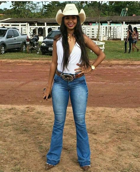 Cavalgada Summer Cowgirl Outfits, Rodeo Outfits, Western Outfits, Western Wear, Cute Country ...