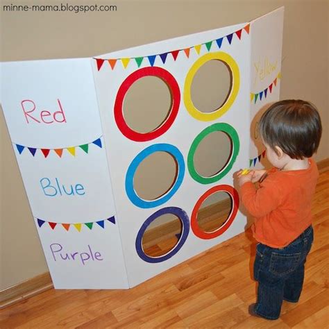 6 juegos educativos para aprender los colores | Pequeocio | Preschool colors, Daycare activities ...