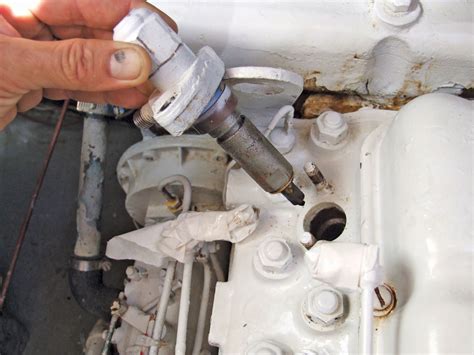 Servicing Fuel Injectors on a Diesel Engine - Sail Magazine