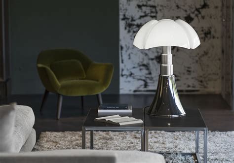 Design iconique : la lampe Pipistrello de Martinelli Luce - Elle Décoration