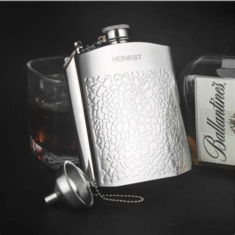 Croco 203ml 7oz Hip Flask with funnel Alcohol Flask Durable stainless ...