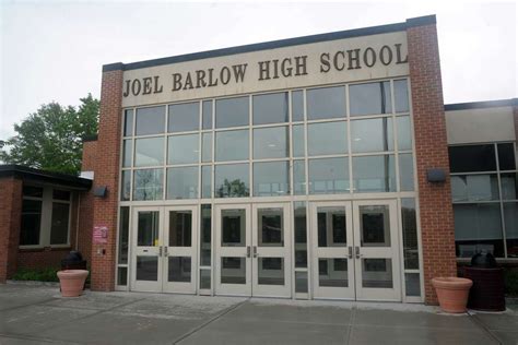 Barlow High teacher on administrative leave following public indecency, breach of peace charges