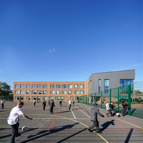 Barton Manor School Opens - Noviun Architects