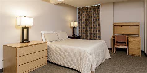 Guest Housing | Campus Housing | University of Illinois Chicago