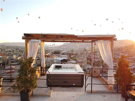 7 Best Cappadocia Boutique Hotels [2024]