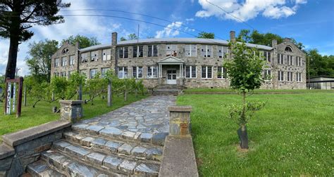 HISTORIC LANSING SCHOOL | Lost Province Center for the Cultural Arts