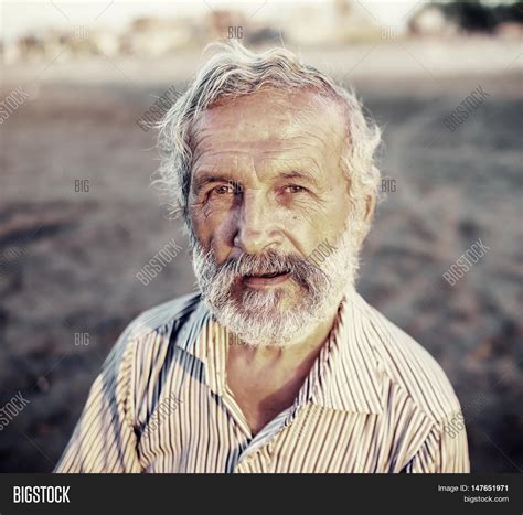 Old Man Portrait Image & Photo (Free Trial) | Bigstock