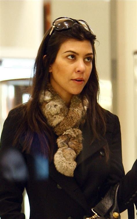 ororsethyl: kourtney kardashian no makeup