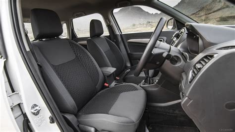 Vitara Brezza [2016-2020] Interior Image, Vitara Brezza [2016-2020] Photos in India - CarWale