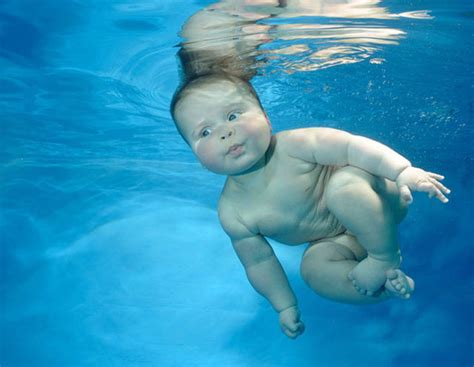 Baby Swim: Baby Swim Reflex