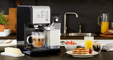 46 Best Espresso Machines That Steams Milk [Update 2021] | MilkFrotherTop