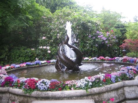 Butchart Gardens | Butchart gardens, Garden sculpture, Bird bath