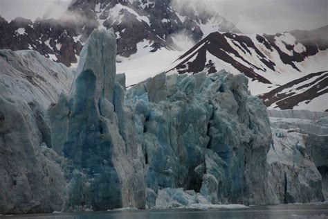 Sarath C R Blog: The Dramatic Arctic Landscape!