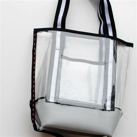 Trash To Couture: DIY Clear Vinyl Bag