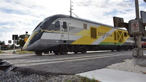 Brightline train schedule crossing times through Treasure Coast