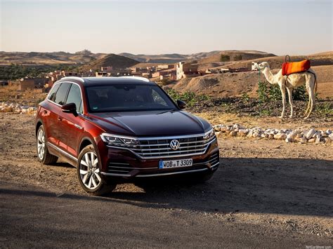 Volkswagen Touareg (2019) - picture 39 of 243 - 1280x960