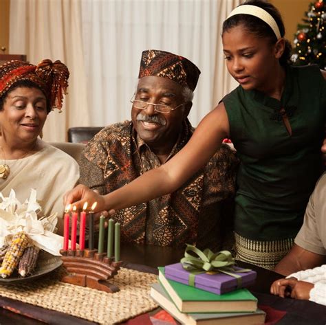 16 Kwanzaa Decorations — Decor for Celebrating Kwanzaa