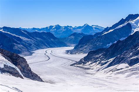 Types Of Lakes Formed By A Glacier - WorldAtlas