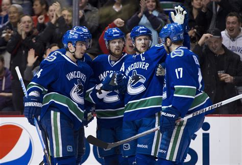 vancouver, Canucks, Nhl, Hockey, 3 Wallpapers HD / Desktop and Mobile ...