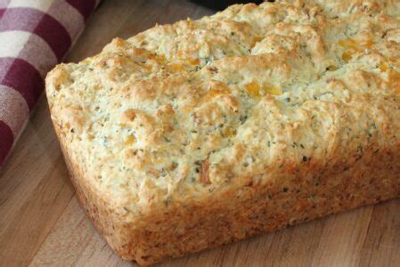 Italian Herb and Cheese Bread Recipe - Grit