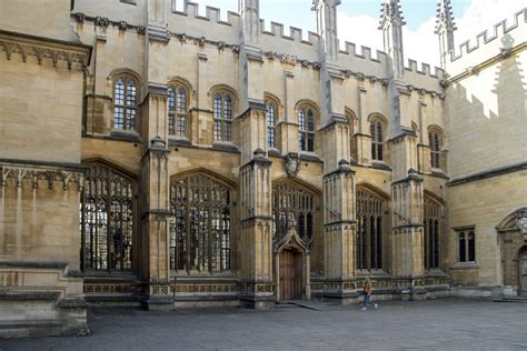 Bodleian Library — Destination: History