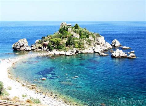 Isola Bella, charming nature reserve in Taormina | Travellector