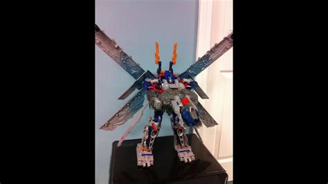 Transformers Ultimate Optimus Prime "Robot Mode" - YouTube