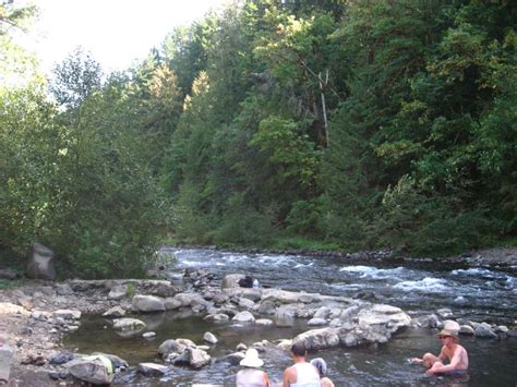 6 Hot Springs Near Portland, Oregon - HotSprings.co