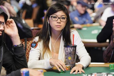 Xuan Liu, One of Poker's Top Female Players, Has a Love Affair with Comic Books | PokerNews