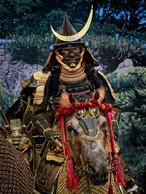 Samurai wearing Tachidō Armor Early Edo period 17th centur… | Flickr