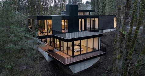 Trees Surround This Modern Hillside House In Portland, Oregon - Architecture, Design ...