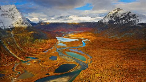 The Rapa Valley in Sarek National Park, Sweden | National parks ...