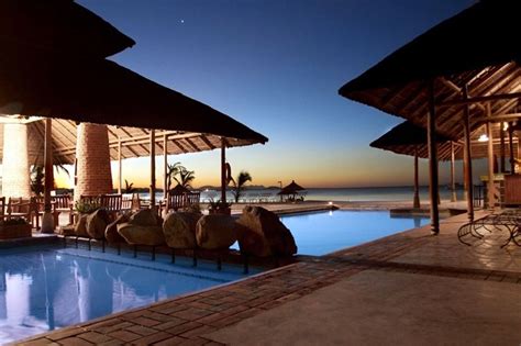 Lake Malawi Hotels | Trailfinders