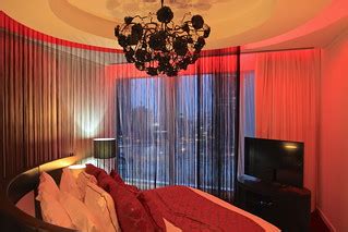 Wow Suite Bedroom - W Doha | TravelingOtter | Flickr