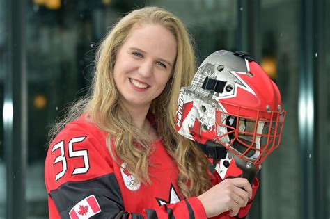 Ann-Renée Desbiens a hâte de rejouer un match | Le Charlevoisien