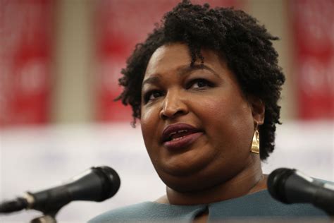 Stacey Abrams Says Georgia Gov. Has 'Absolutely No Competency' on COVID ...