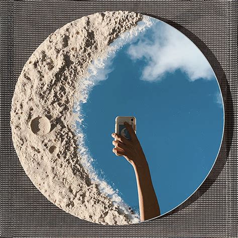 Moon Inspired Mirror - ApolloBox