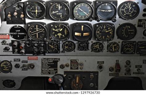 Vintage Airplane Cockpit Stock Photo 1297926730 | Shutterstock