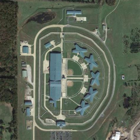 South Central Correctional Center in Licking, MO (#2) - Virtual Globetrotting