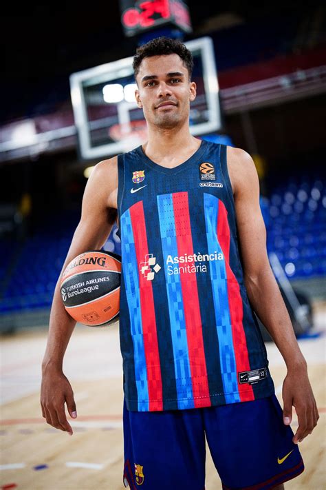 FC Barcelona Bàsquet 22-23 Home Jersey Released