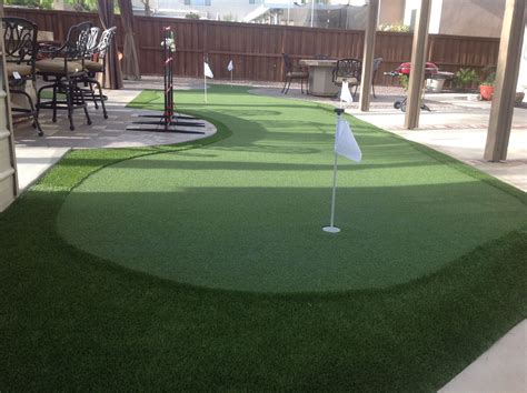 Our install of the week comes from Riverside, CA. Check out this custom backyard putting green ...