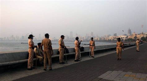 Mumbai: Security stepped up, Gateway, tourist spots shut | Mumbai News ...