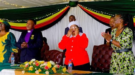 'Mother Of The Nation' Auxillia Mnangagwa Calls For 3 Days Of Prayer & Fasting Against Corona ⋆ ...