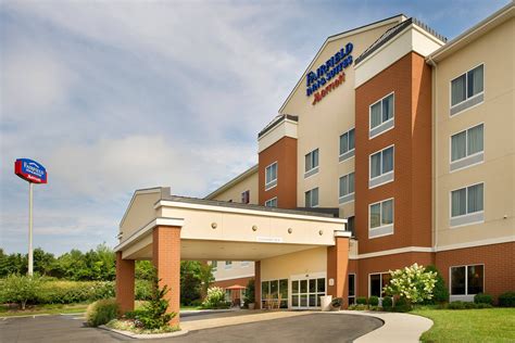 Fairfield Inn & Suites Cleveland- Tourist Class Cleveland, TN Hotels- GDS Reservation Codes ...